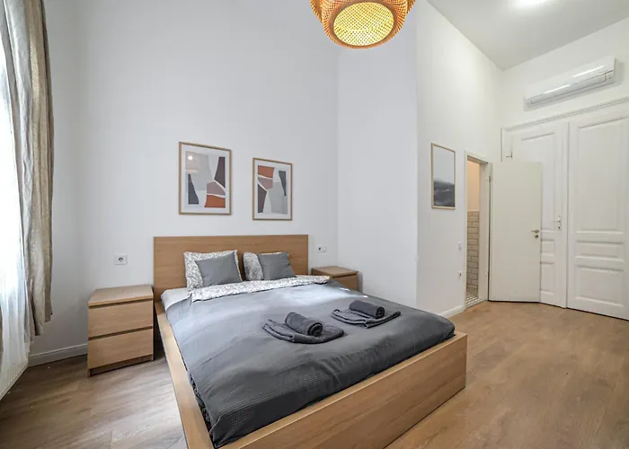 Csengery Cosy Corner